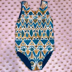 One piece baby baiting suit.